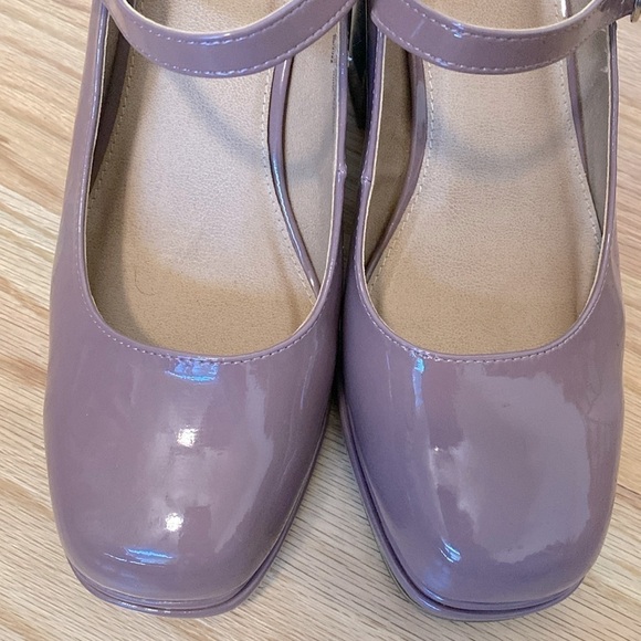 Torrid Patent Leather Mary Janes Pumps shoes Womens 10.5W Rose Balletcore chunky - Picture 4 of 11